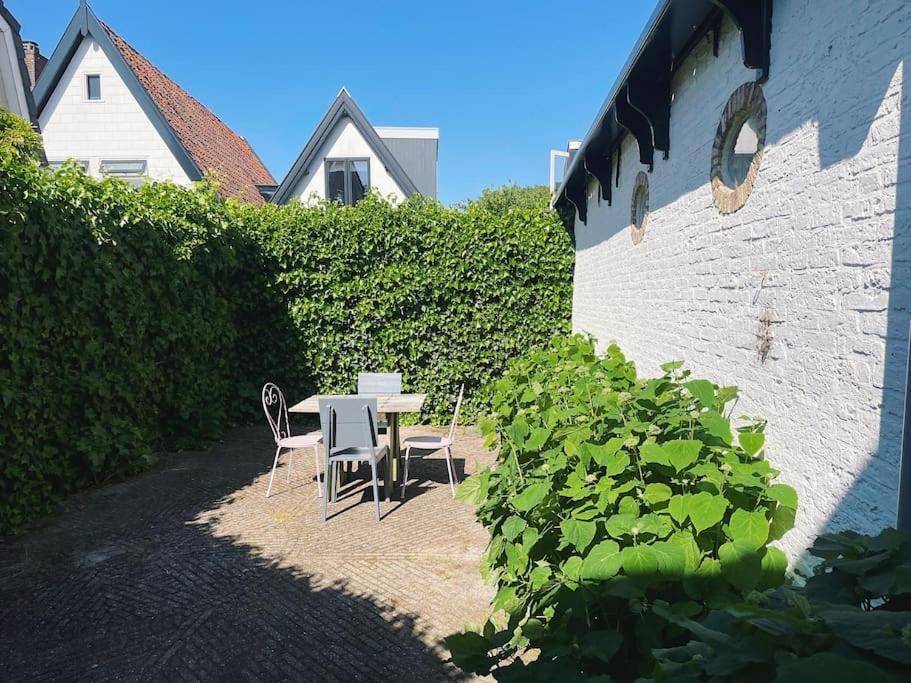 Uniek Vakantieverblijf Den Burg Buitenkant foto